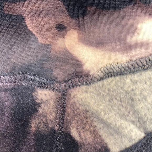 Lane Seven Medium Black Bleach Dye Half Drawstring Sweatpants - Picture 9 of 9